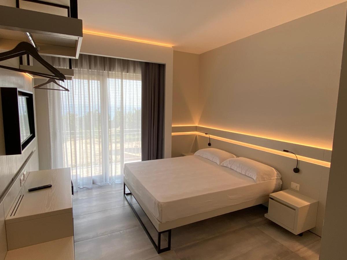 Aether Suites Tropea - Free Private Parking 外观 照片