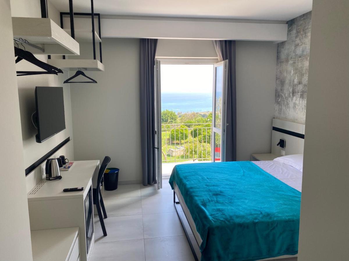 Aether Suites Tropea - Free Private Parking 外观 照片