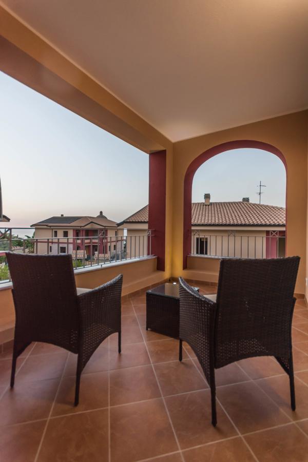 Aether Suites Tropea - Free Private Parking 外观 照片